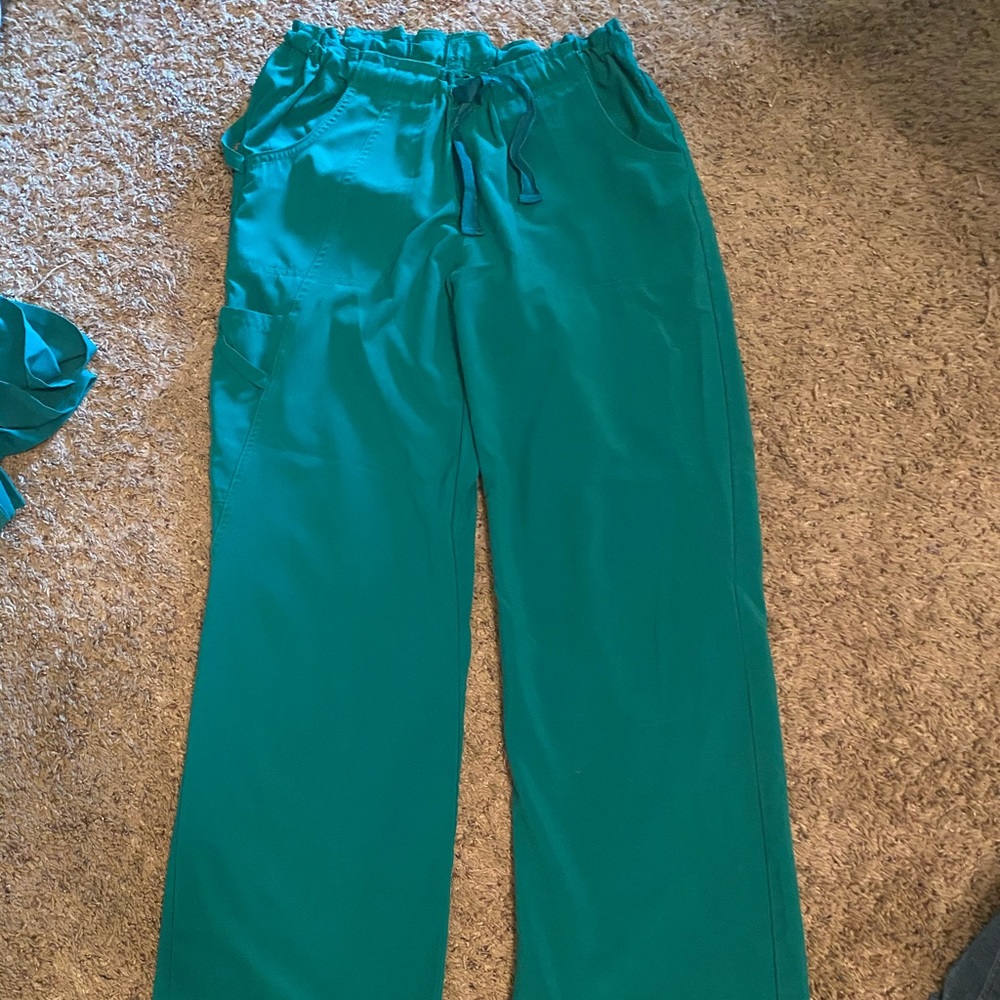 Scrub pants